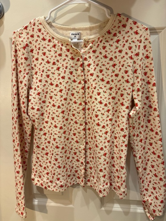 Parke Tops - Parke Cream Floral Long-Sleeve Button Cardigan